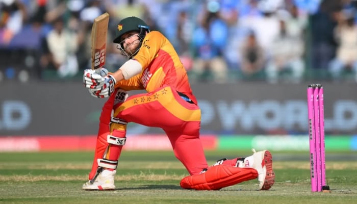 Zaimbabwes Brian Bennett plays a shot against South Africa in Super Eight match of ICC Mens T20 World Cup 2026, Delhi, March 1, 2026. — ICC