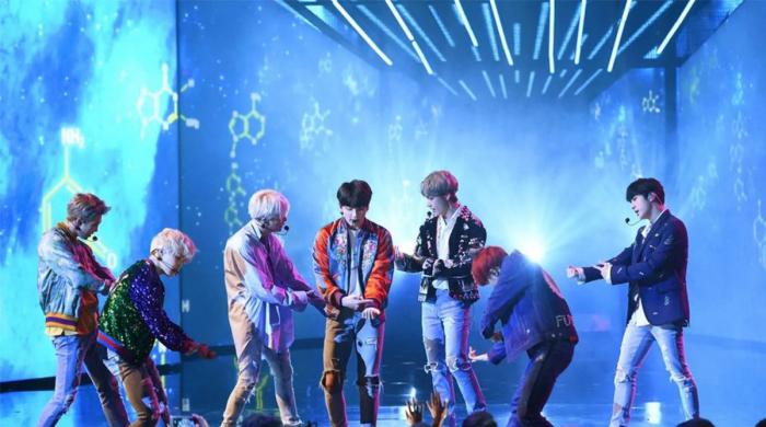 BTS reunite in U.S. for first time in 4 years with intimate show 