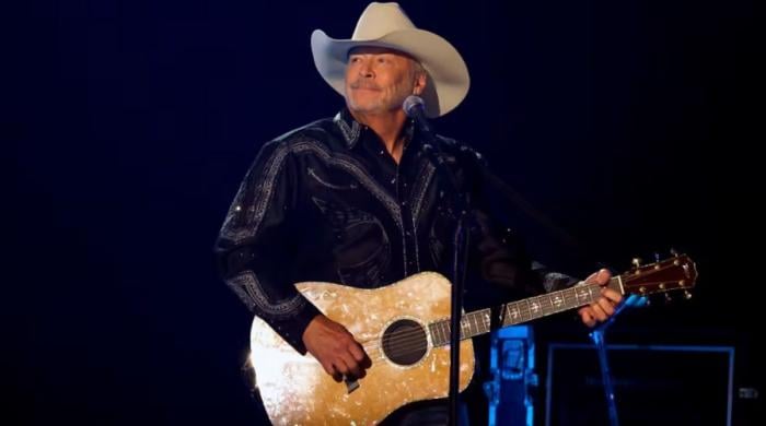 Alan Jackson drops exciting news amid retirement tour