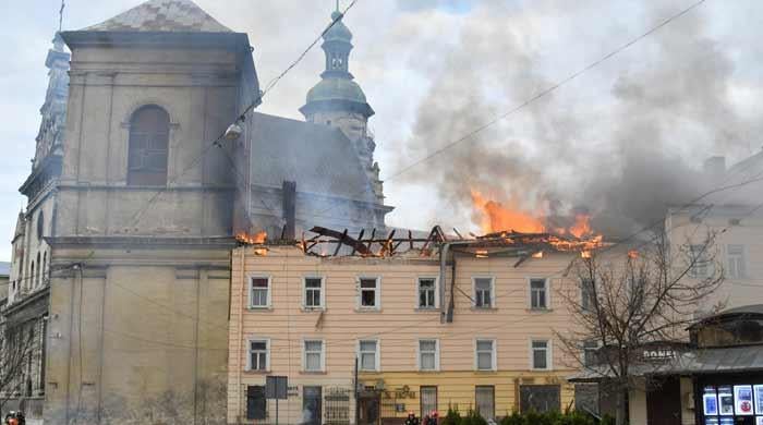 Russia's vast daytime drone attack kills three, wounds 30 in Ukraine