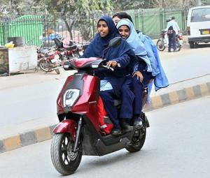 Punjab 'mulls' extending school holidays, early market closures