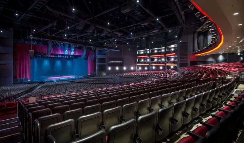 Oscars leave Hollywood behind