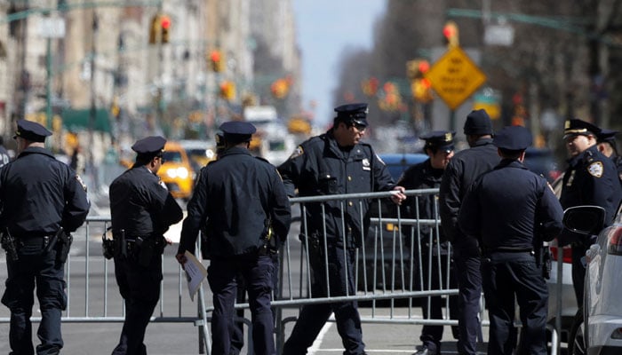 Anti-Trump protests launch on No Kings day in US