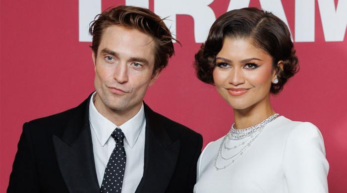 Zendaya, Robert Pattinson give fans something to talk about