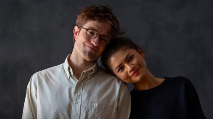 Robert Pattinson accidentally summons Taylor Swift in Zendaya interview