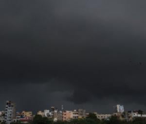 Rain expected in coming days as Karachi braces for a wet start to April