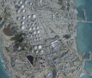 What could Trump achieve by threatening Iran's Kharg Island?