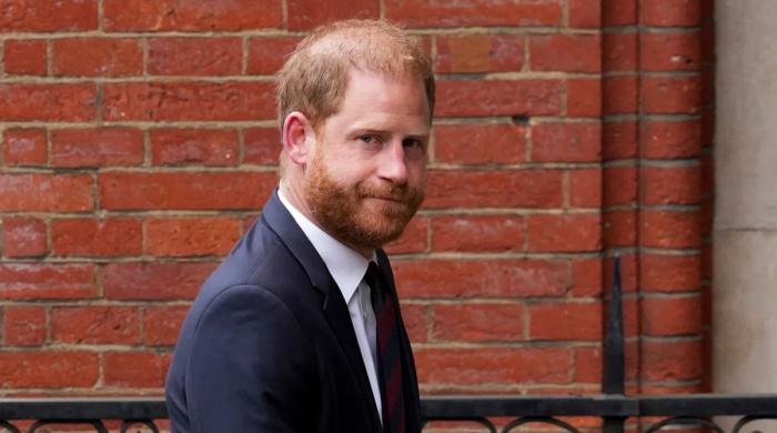 Prince Harry receives worrying update on phone hacking case after key demand