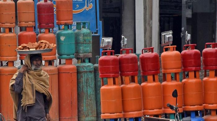 Ogra hikes LPG price by Rs78.28 per kg for April