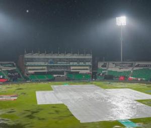 PSL 11: Rain forces washout of Islamabad United vs Peshawar Zalmi encounter