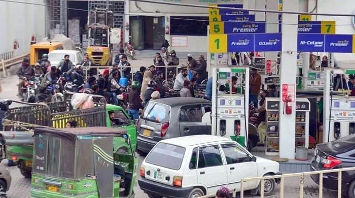 Centre, provinces 'struggle to reach consensus' on targeted fuel subsidy