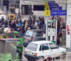 Centre, provinces 'struggle to reach consensus' on targeted fuel subsidy
