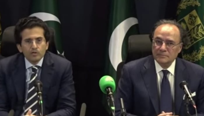 Petroleum Minister Ali Pervaiz Malik (left) and Finance Minister Muhammad Aurangzeb address a press conference on April 2, 2026. — Screengrab via Geo News