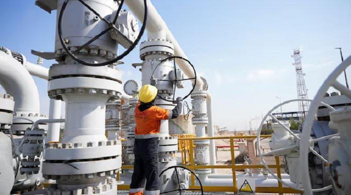 Brent crude surges past $105 after Trump speech, WTI tops $103