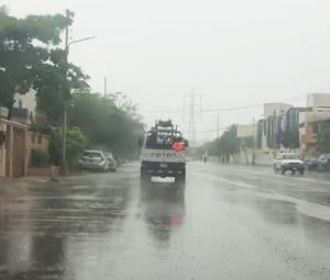 Karachi sees widespread rain with thunderstorms
