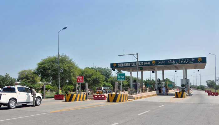 A view of Sher Shah Toll Plaza on the M-5 Motorway, which was closed for traffic from Multan to Jalalpur Pir Wala due to floodwater from the River Sutlej.— APP