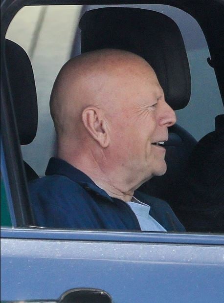 Bruce Willis smiles during rare LA outing amid dementia battle