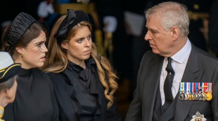 Andrew's wish to see Beatrice, Eugenie performing royal duties doomed