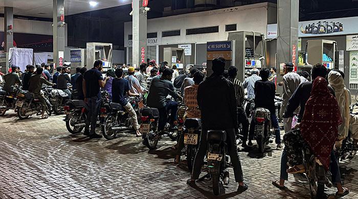Here's how motorcyclists in Sindh can claim Rs2,000 petrol subsidy