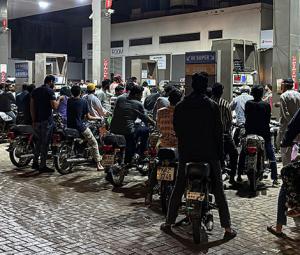 Here's how motorcyclists in Sindh can claim Rs2,000 petrol subsidy
