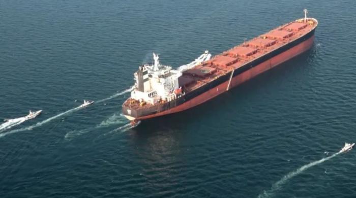 Why oil prices still high if ships are passing through Strait of Hormuz?