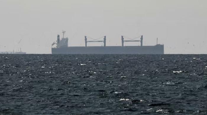 US intelligence warns Iran unlikely to ease Hormuz chokehold soon, say sources