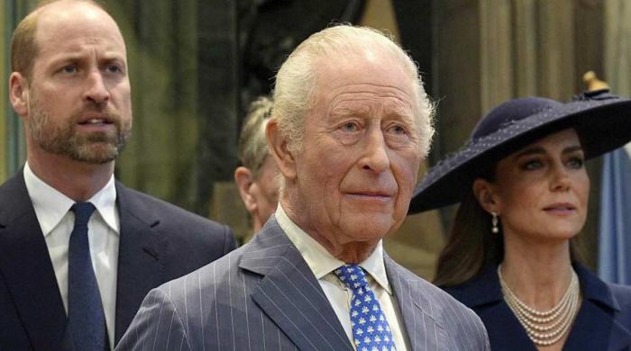 King Charles plots Prince Harry's royal comeback as William heads to throne