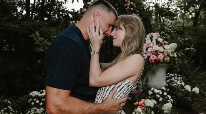 Taylor Swift, Travis Kelce wedding date rumor spirals, planner breaks silence