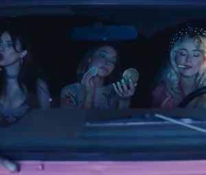 Sabrina Carpenter excites fans with ‘House Tour' music video countdown