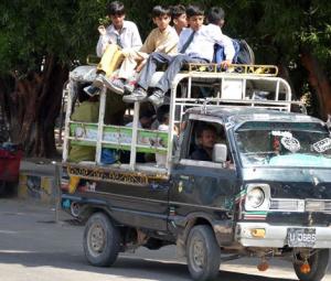 Sindh govt issues circular barring schools from hiking van fares
