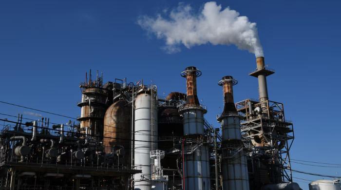 Oil refining sector faces strain from rising global costs and policy risks