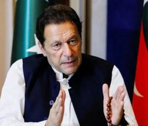 IHC orders lawyer Salman Safdar's meeting with Imran Khan at 2pm tomorrow