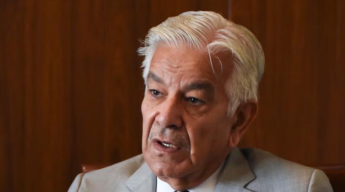 Pakistan-UAE ties remain strong, no signs of displeasure: defence minister