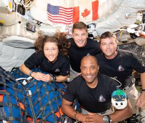 Nasa Artemis II astronauts prepare to end moon mission in 'fireball' re-entry