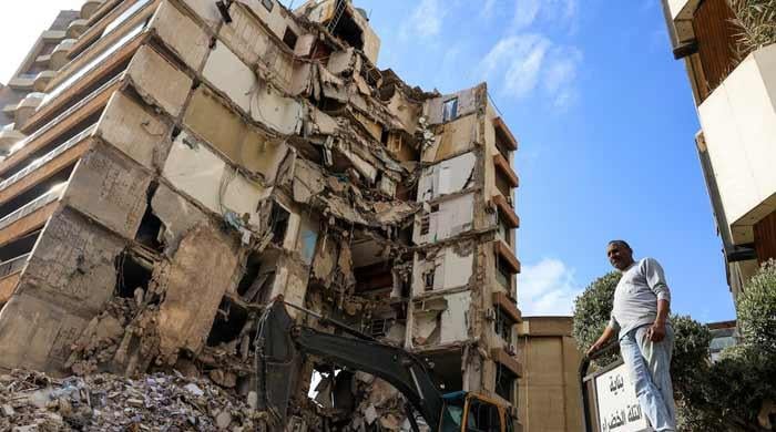 Iran demands Lebanon ceasefire, unfreezing of assets before peace talks