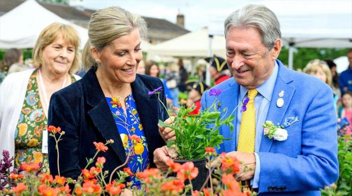 Duchess of Edinburgh aims to show 'where food comes from'