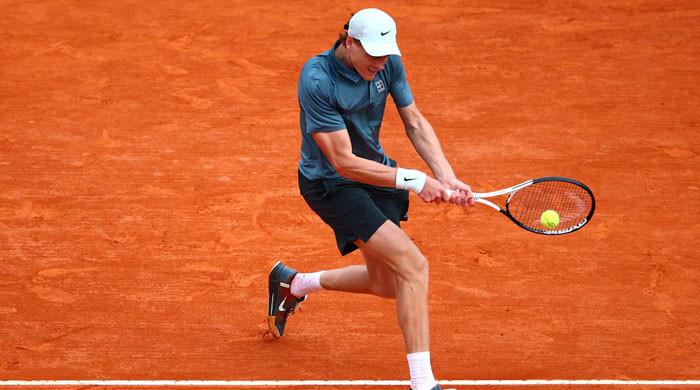 Sinner sinks Alcaraz to win Monte Carlo Masters, returns to No 1