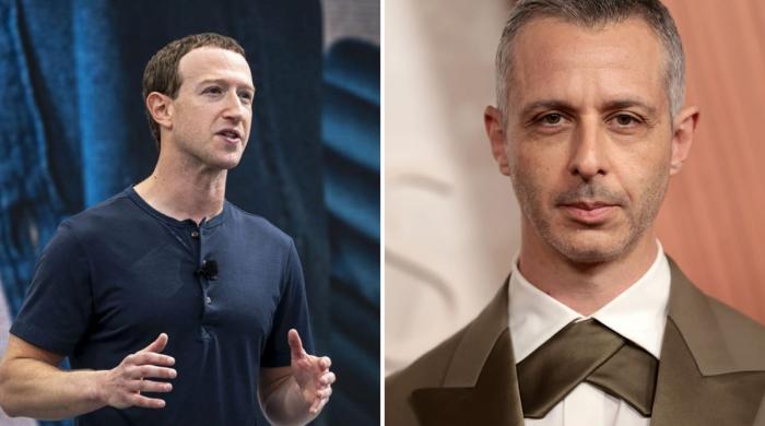 'The Social Reckoning' reveals first look at Jeremy Strong Mark Zuckerberg