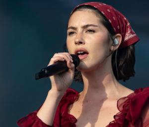 Gracie Abrams drops cryptic clue into new era after Paul Mescal love song