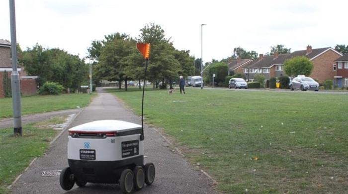 Robots, drones could slash global food delivery costs to $1 per order