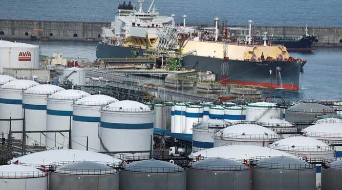 Pakistan weighs spot LNG as Iran war hits supply, ramps up domestic oil and gas