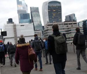 Law firms helping migrants pose as gay to get asylum in UK: report