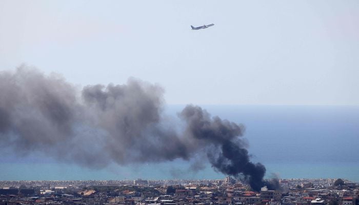 Threat of grounded planes nears as jet fuel supplies dwindle 11 A Middle East Airlines aircraft takes off from the airport in Beirut as smoke rises from the site of an Israeli air strike that targeted an area in the southern suburbs of the Lebanese capital on March 17, 2026. — AFP