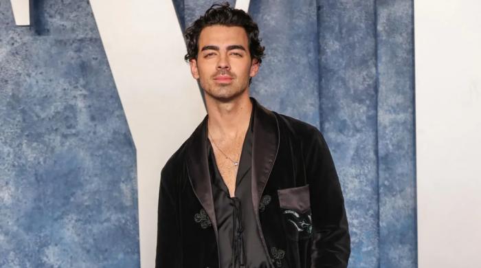 Joe Jonas returns to touring after time in dad mode 