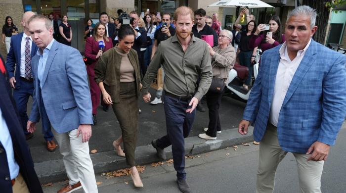 Prince Harry lands in new drama in Australia after reporter calls for selfie