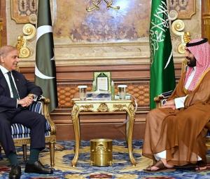 PM hails Saudi economic support, highlights US-Iran peace efforts in MBS meeting