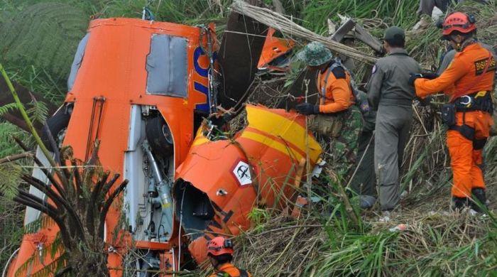 Indonesia helicopter crash kills 8