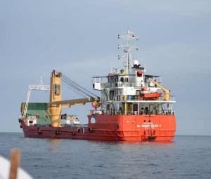 Shippers eye Iran Hormuz reopening with wariness