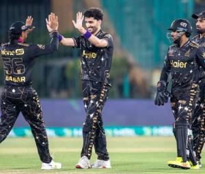 Unbeaten Peshawar Zalmi seal PSL 11 playoff spot