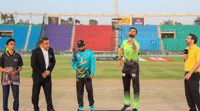 Lahore Qalandars opt to bat first after winning toss against Rawalpindiz